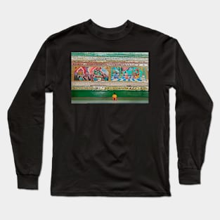 Shwethalyaung Buddha, Bago. Long Sleeve T-Shirt